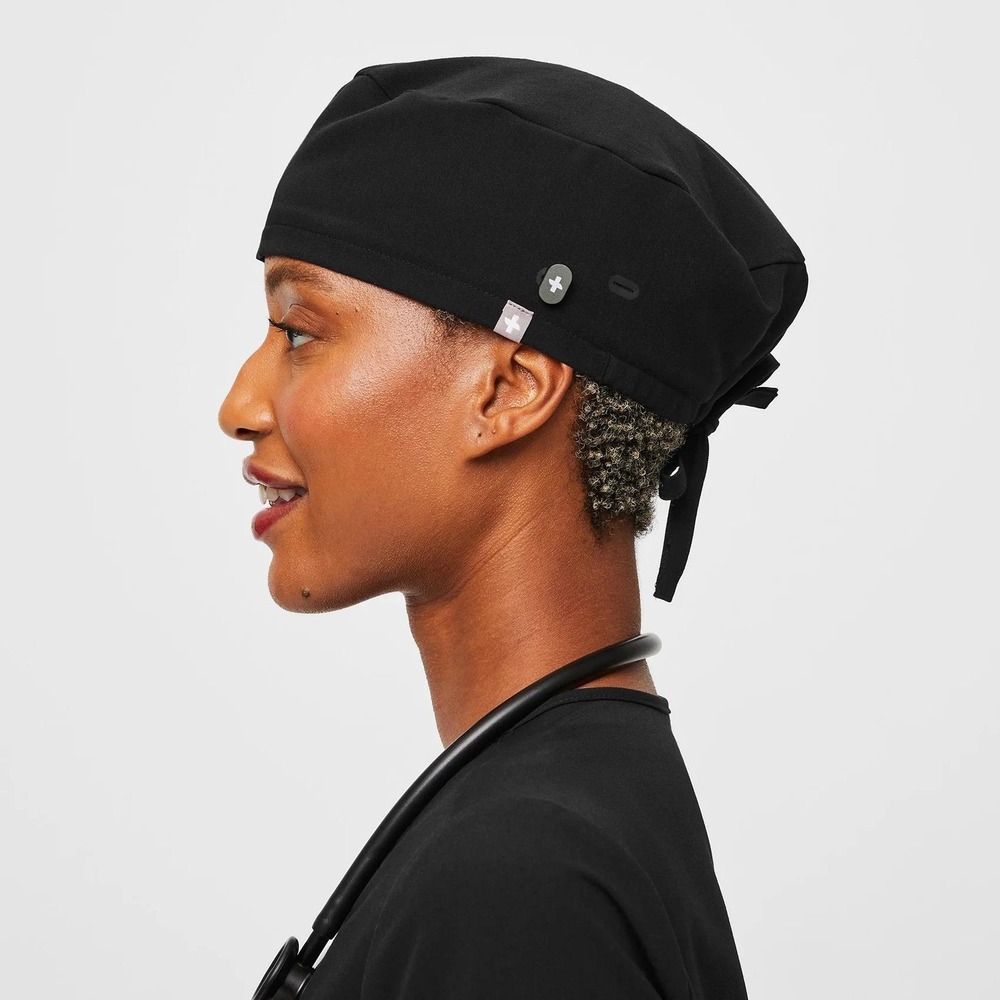 FIGS Modern Scrub Cap with Buttonholes Black One Size